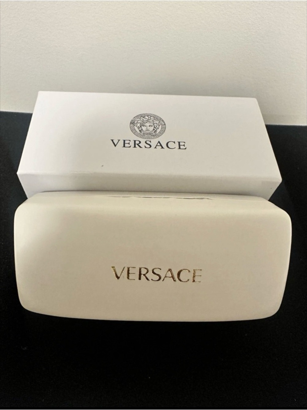 Versace White Leather Luxury Hard Case/Box/Cloth For Sunglasses Eyeglasses